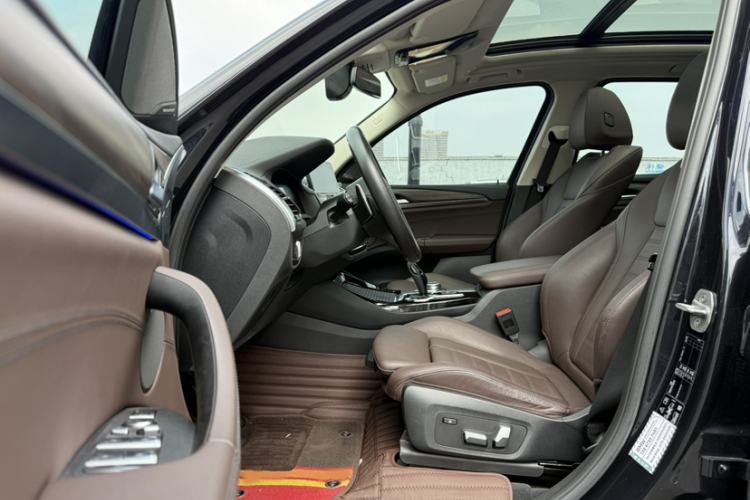 Used BMW X3 2020 xDrive28i M Sport Package Interior 8