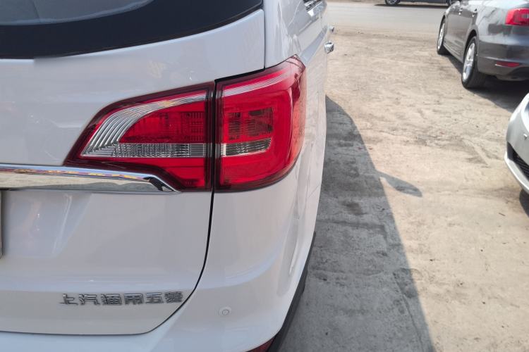 Used Baojun 730 2016 1.5L Manual Comfort Version 7 Seats China V Emission Standard
