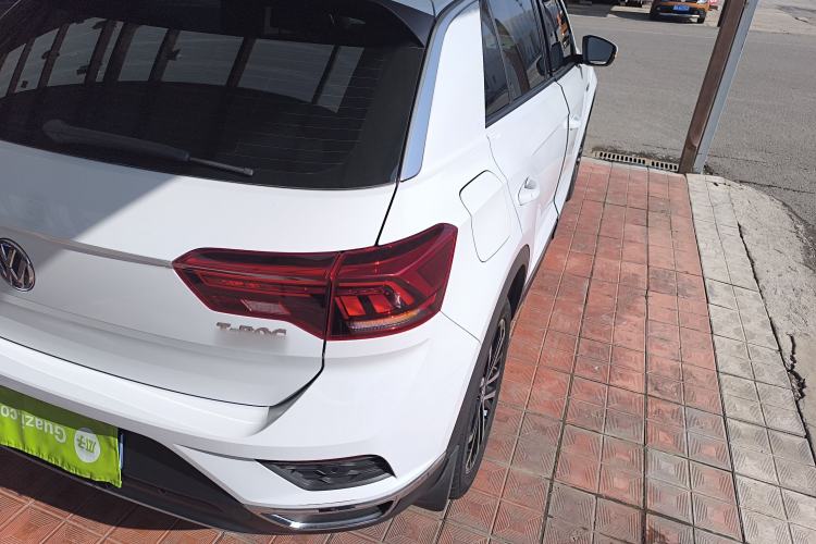 Used Volkswagen T-ROC 2018 280TSI DSG Two-Wheel-Drive Comfort Version China V Standard