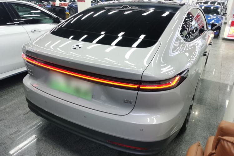 Used Nio ET7 2024 75 kWh Executive Edition Rear Right 45 Deg