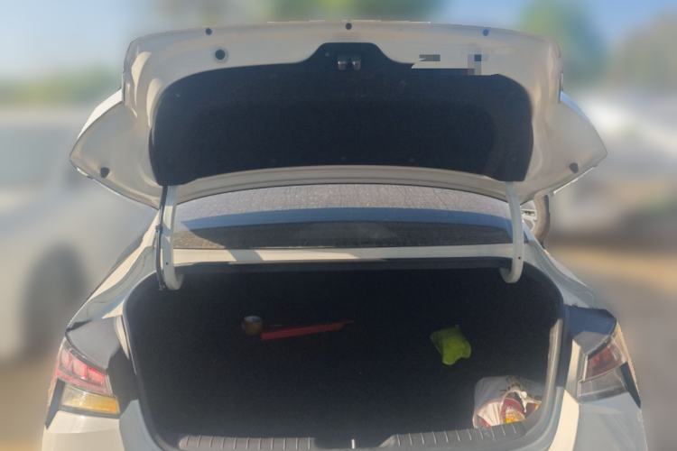 Used Hyundai Elantra 2021 1.5L CVT LUX Prestige Edition Trunk