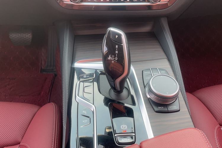 Used BMW 5 Series 2022 Updated 530Li Luxury Edition Premium Package