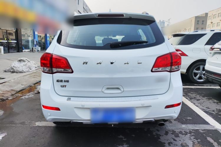 Used Haval H6 2016 Upgraded Model 1.5T Manual Two-Wheel Drive Elite Version