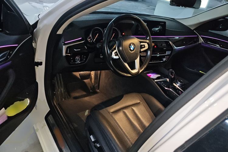 Used BMW 5 Series 2018 525Li Luxury Package