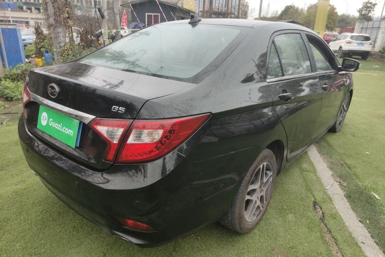 Used BYD G5 2014 1.5TID Automatic Prestige Model
