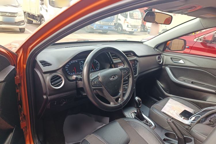 Used Chery Tiggo 3X 2018 1.5L Automatic Elite Edition Center Console