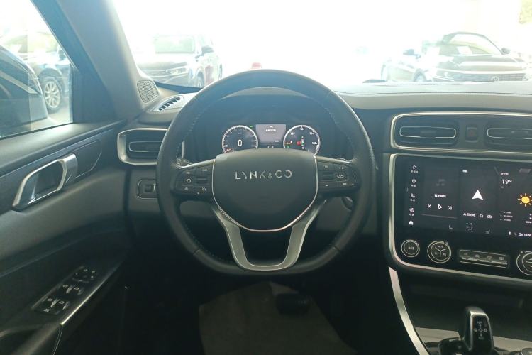Used Lynk & Co 01 EM-P 2019 1.5T PHEV Plus

