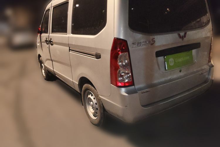 Used Wuling Rongguang S 2023 1.5L Base Version 5/7 Seats