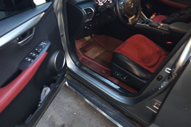 Used Lexus NX 2020 200 All-Wheel Drive Fēngshàng Version China VI Standard Interior 3