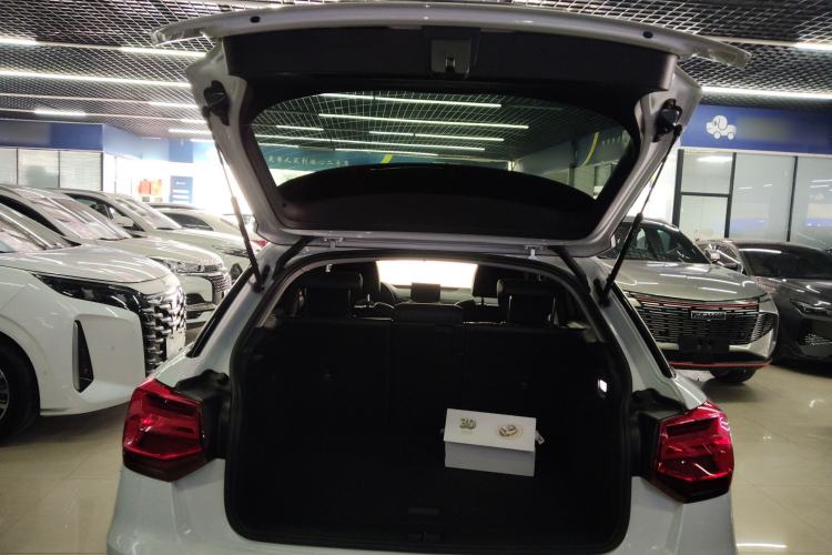 Used Audi Q2L 2018 35 TFSI Fashion Dynamic Version China VI Emission Standard
