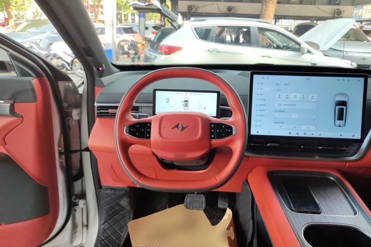 Used Dongfeng eπ eπ008 2024 210Max Range-Extended Version 6 Seats
