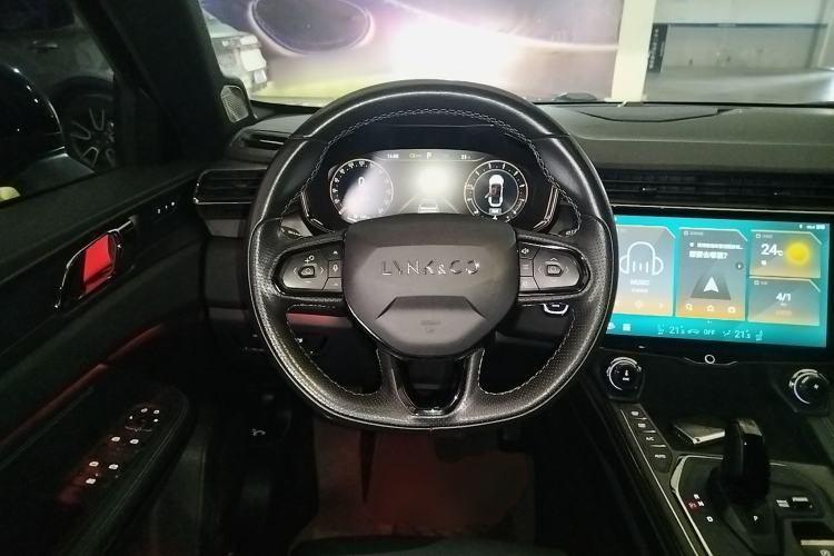 Used Lynk & Co 01 2021 2.0TD Four-Wheel Drive Dark Night Edition