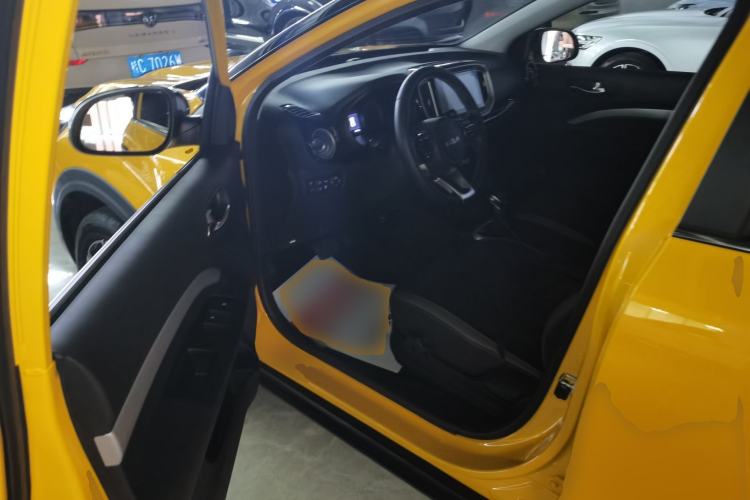 Used Kia kx1 Stonic 2021 1.4L CVT Sunroof Model