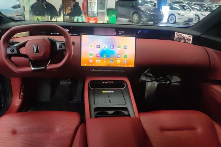 Used Avatr 12 2025 Updated Ultra All-Electric Four-Wheel Drive