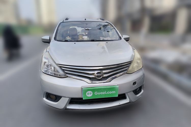 Used Nissan Livina 2013 1.6XE Manual Comfort Edition
