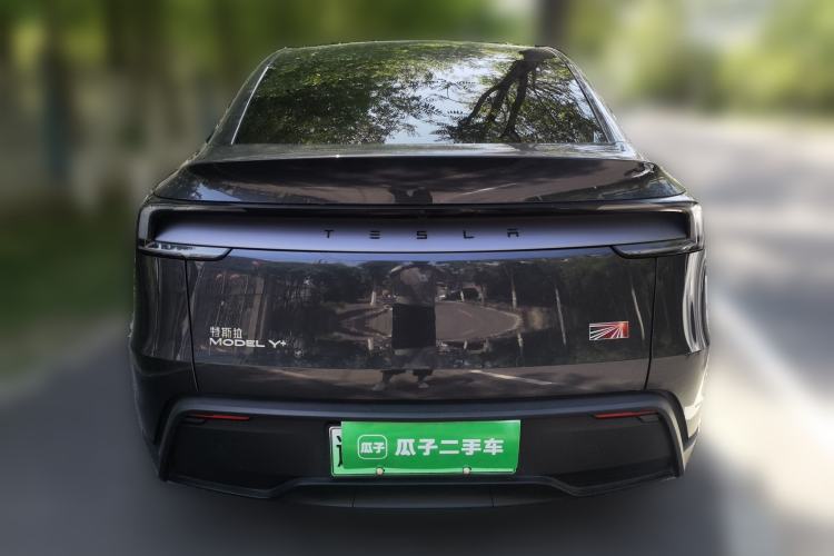 Used Tesla Model Y 2025 Long-Range All-Wheel Drive First Edition
