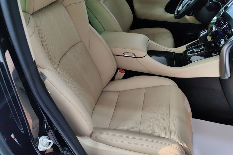 Used Toyota Alphard 2020 Dual-Engine 2.5L Prestige Edition