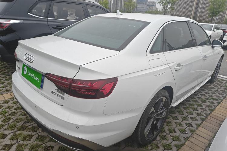 Used Audi A4L 2024 40 TFSI Fashion Dynamic Model
