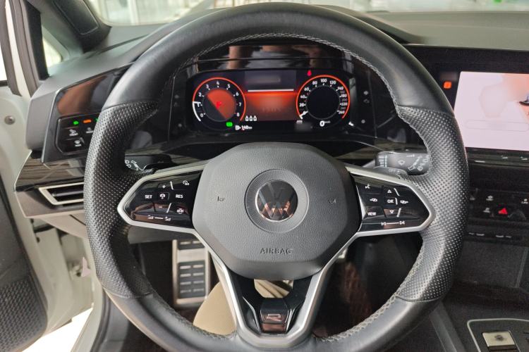 Used Volkswagen Golf 2021 280TSI DSG R-Line
