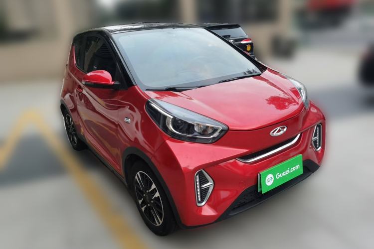 Used Chery Little Ant 2022 Sweet Pink Edition Full Sugar Version Lithium Iron Phosphate 29.2 kWh 30 kW 301 km Front Right 45 Deg