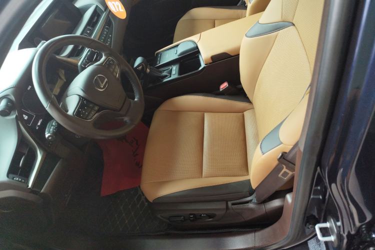 Used Lexus ES 2020 200 Excellence Edition
