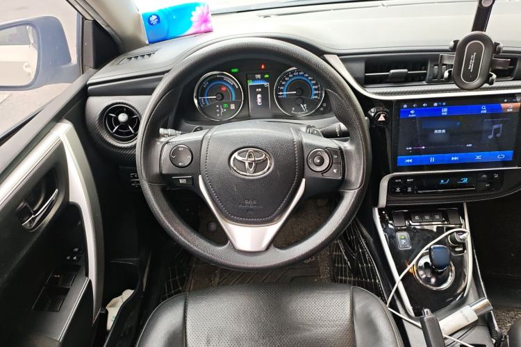 Used Toyota Levin 2017 Revised Dual-Engine 1.8H GS E-CVT Elite Sunroof Version China V Standard