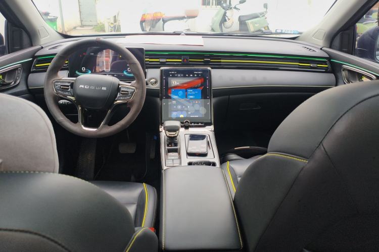 Used Roewe RX5 2021 PLUS 330TGI Automatic National Trend Intelligent Deluxe Edition Center Console