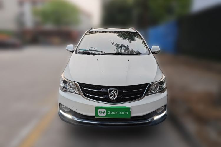 Used Baojun 730 2016 1.8L iAMT Luxury Model 7 Seats Front