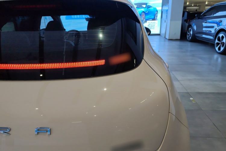 Used ORA Good Cat 2023 401 km Standard Range Premium Version Lithium Iron Phosphate
