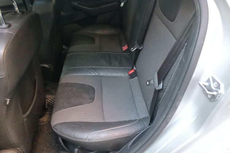 Used Ford Focus 2012 Sedan 1.6L Automatic Fashion Edition
