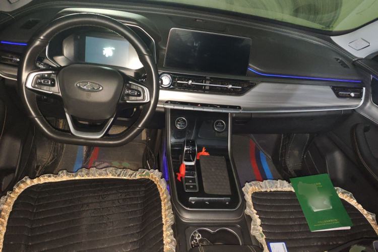 Used Chery Tiggo 8 2020 Revised Version 290TGDI Automatic Luxury Edition Center Console