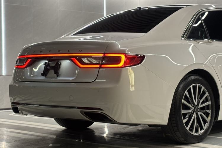 Used Lincoln Continental 2017 2.0T Two-Wheel-Drive Luxury Edition