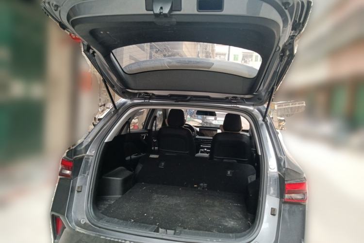 Used Wuling Alvez 2022 1.5L Manual Comfort Version