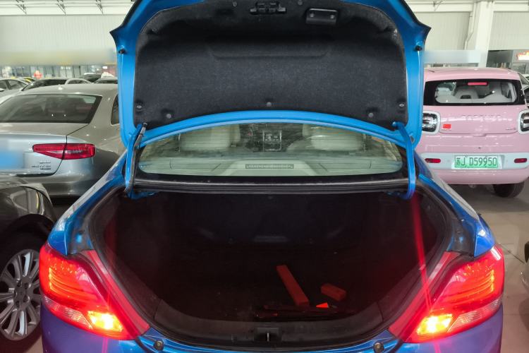 Used BYD Surui 2012 1.5TID Automatic Luxury Version