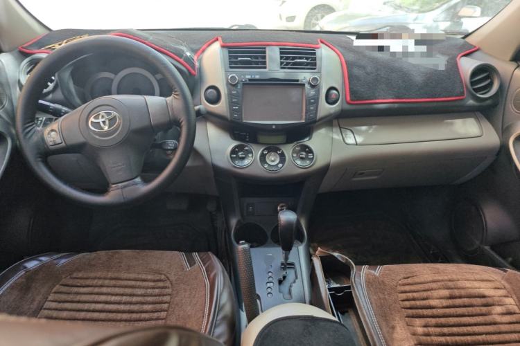 Used Toyota RAV4 2009 2.0L Automatic Luxury Edition