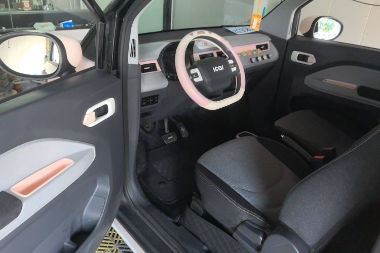 Used Chery New Energy QQ Ice Cream 2022 170km Sundae Phosphate Lithium-Ion