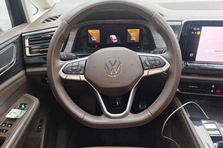 Used Volkswagen Viloran 2023 Revised Version 380TSI Luxury Edition Steering Wheel