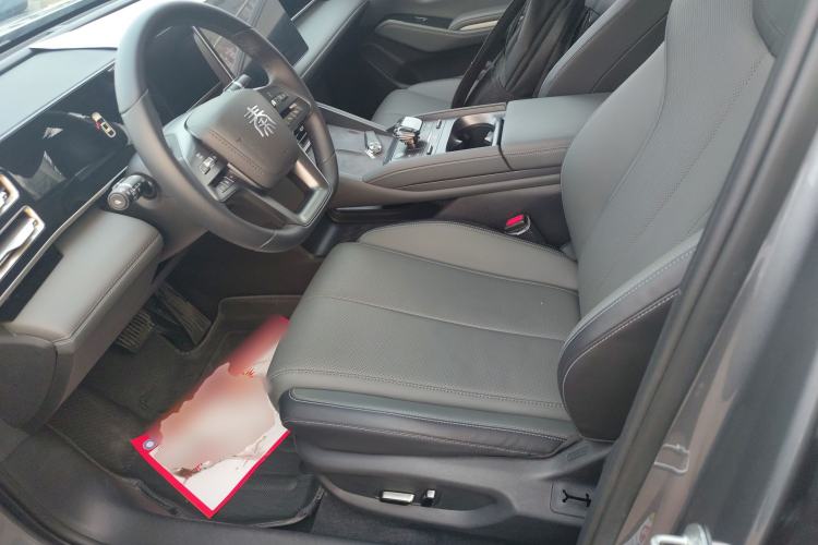 Used BYD Qin L 2025 DM-i Smart Drive 120KM Superior Model
