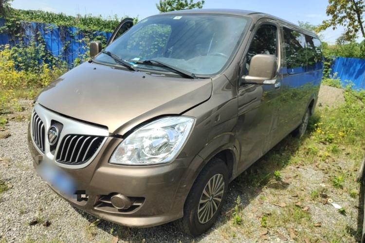 Used Foton Scenic G5 2019 2.0L Restyled New Express 6-Seater Multi-Purpose Passenger Vehicle 1TZ