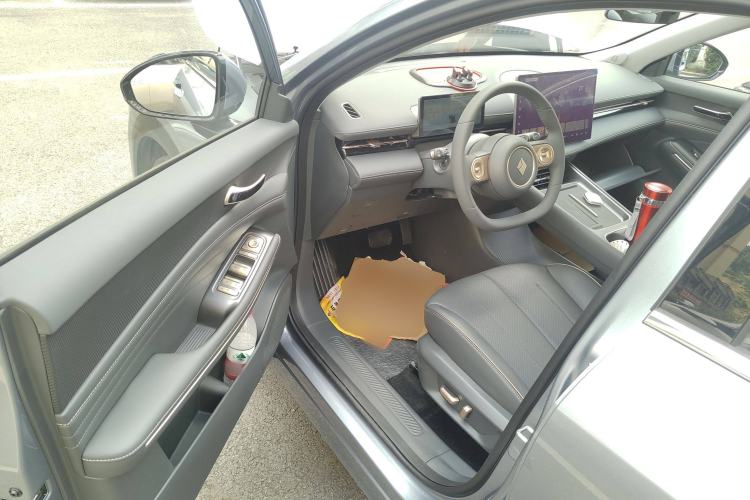 Used Baojun Yunhai 2025 Model 500km Pure Electric Travel Edition
