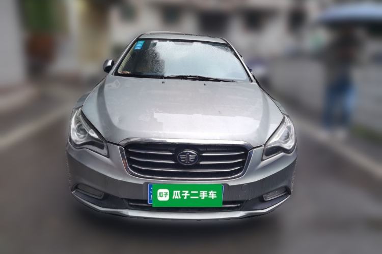 Used Bestune B50 2013 1.6L automatic luxury version Front