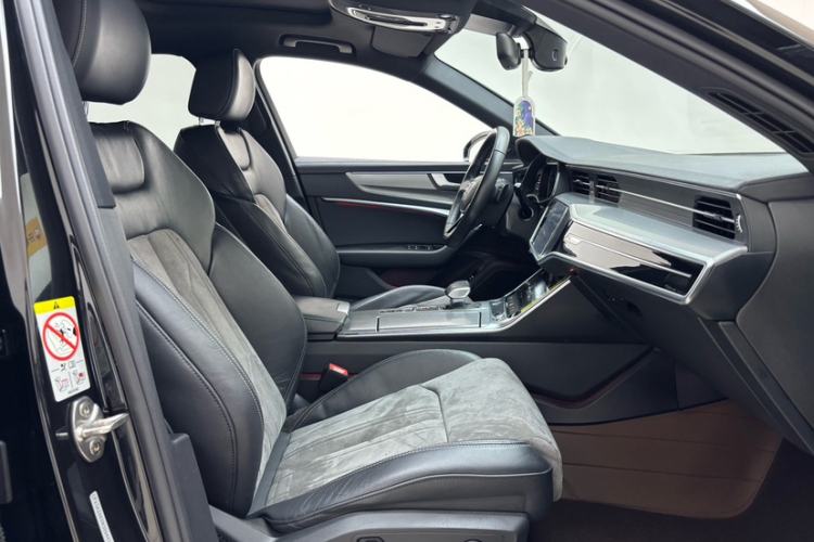 Used Audi A6L 2022 45 TFSI Prestige Dynamic Edition
