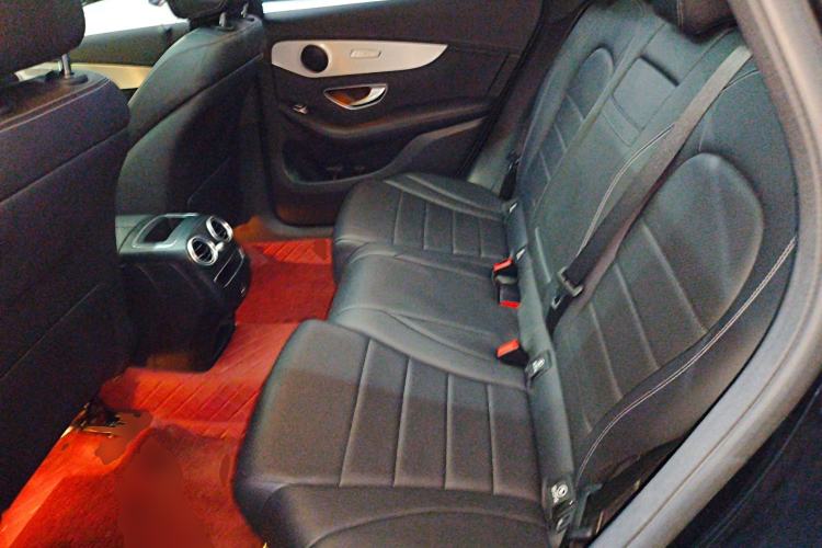 Used Mercedes-Benz GLC 2020 Facelift GLC 260 L 4MATIC Luxury Edition Left Rear Seat