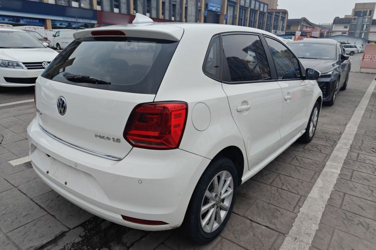 Used Volkswagen Polo 2014 1.6L Automatic Luxury Edition

