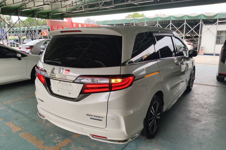Used Honda Odyssey 2019 2.0L Rui-Zunxiang Edition Rear Right 45 Deg