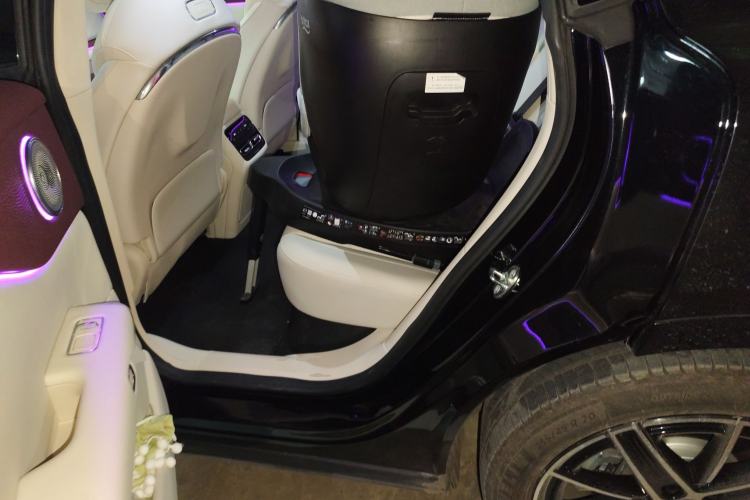 Used VOYAH COURAGE 2025 Model Four-Wheel-Drive Qiankun Edition
