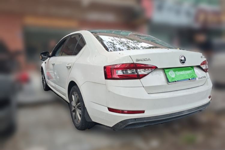 Used Skoda Octavia 2018 1.6L Automatic Comfort Edition Rear Left 45 Deg