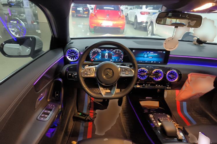 Used Mercedes-Benz A-Class 2022 Restyled A 200 L Sport Sedan Fashion Version Steering Wheel