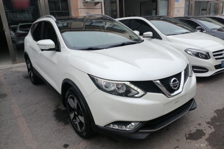 Used Nissan Qashqai 2016 2.0L CVT Luxury Edition Exterior 1