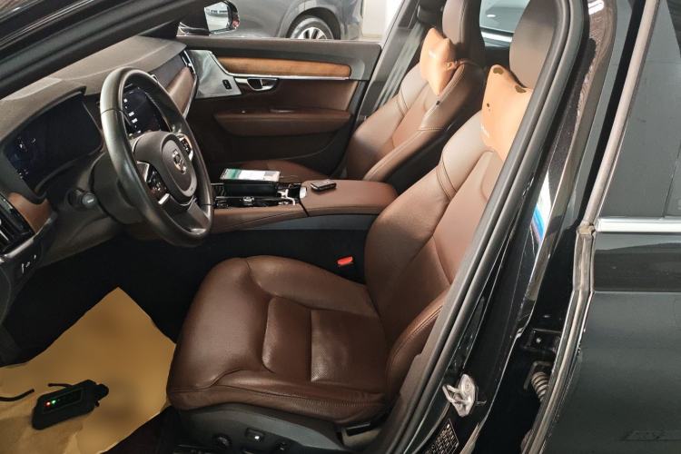 Used Volvo S90 New Energy 2022 Restyled T8 E-Drive Hybrid Zhiyi Luxury Edition